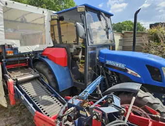 Gebrauchter Brouwer – New Holland 4WD + Kabine + DIY