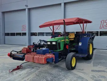 Gebrauchte „ Brouwer “ 1570 – John Deere 5225 (erhältlich bei lagerbestand )