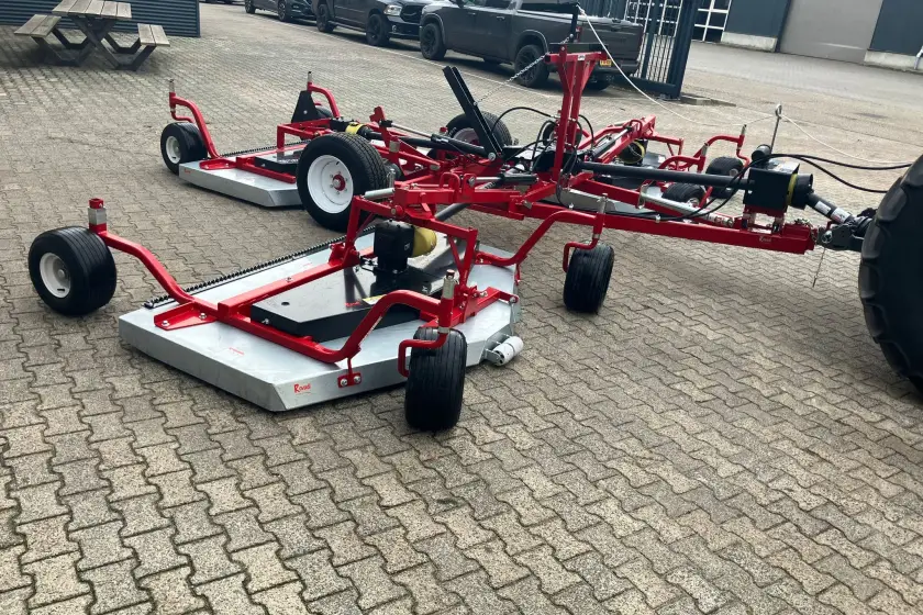 Progressive TD-92 G (galvanisée) Tondeuse rotative de finition à trois étages