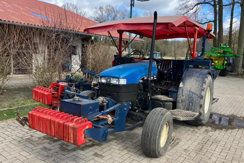 Brouwer Sod Harvester 