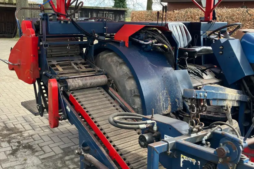 Brouwer Sod Harvester 