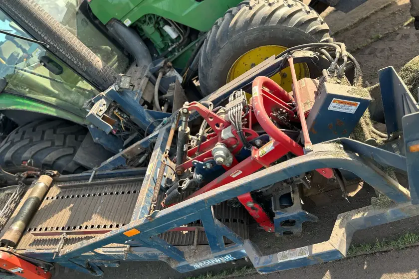 Brouwer Robomax JD 6105 M Automatic Harvester 