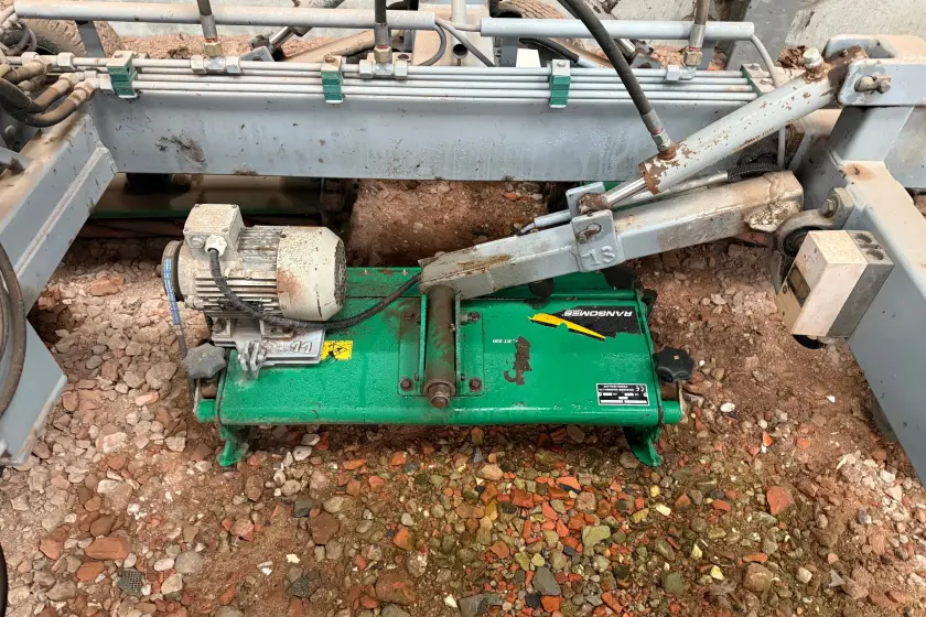 Custom-built cylinder mower with 21 Ransomes cylinders