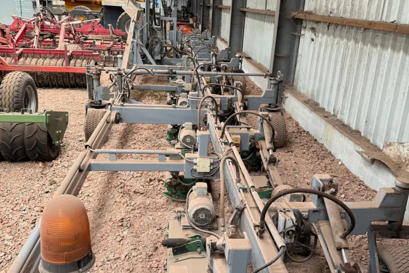 Custom-built cylinder mower with 21 Ransomes cylinders