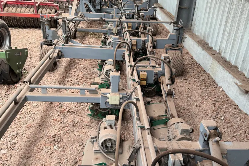 Custom-built cylinder mower with 21 Ransomes cylinders