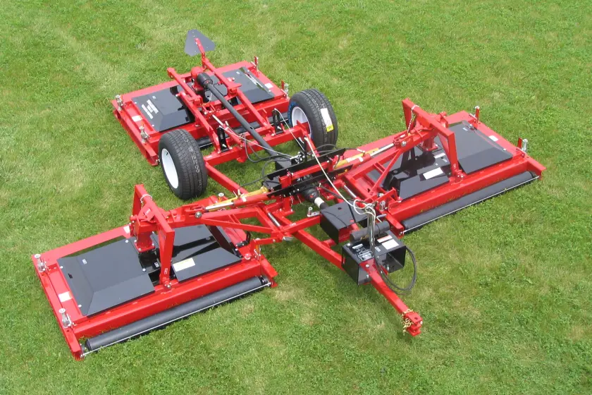 Progressive TDR-15 Dreideck-Rollenmähmaschine (NEU 2026)