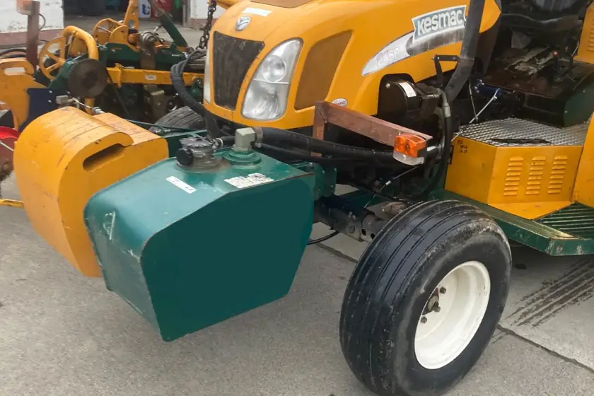 Kesmac - New Holland TN70A (bientôt disponible)