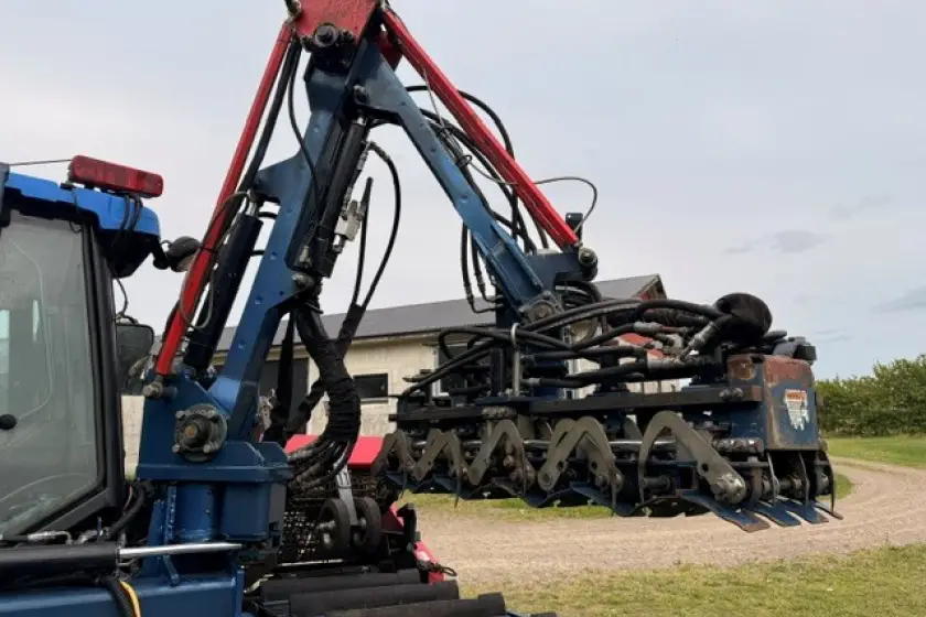 Gebrauchter Brouwer – New Holland T5050