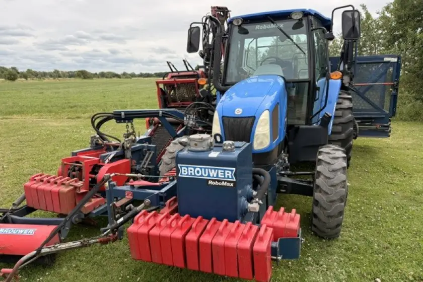 Gebrauchter Brouwer – New Holland T5050