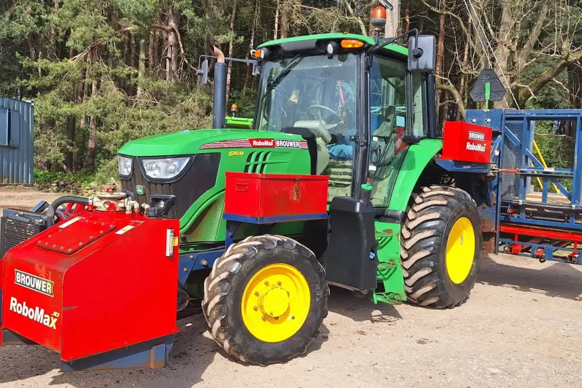 Gebrauchter Brouwer – JD 6110 M 