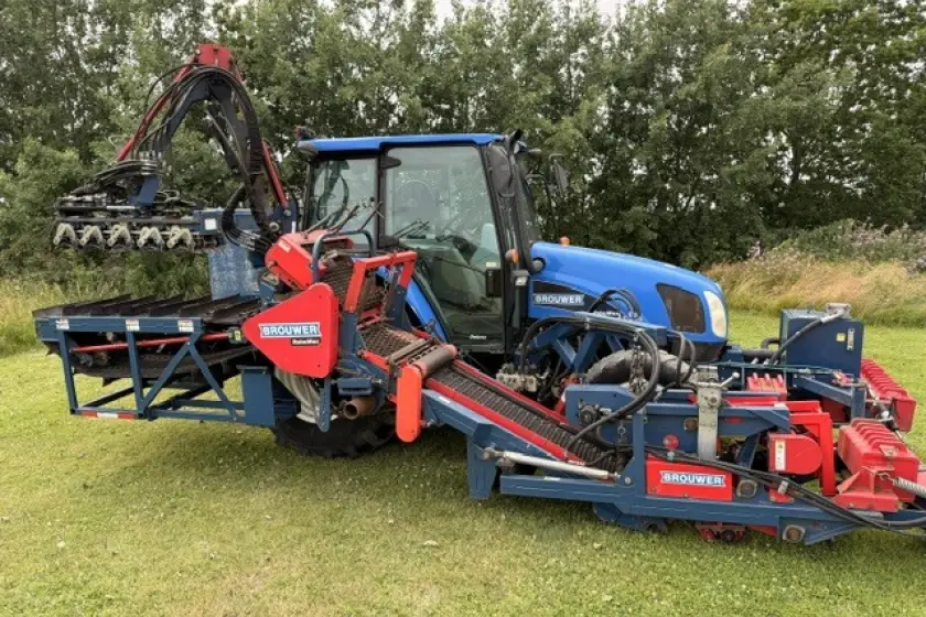 Gebrauchter Brouwer – New Holland T5050