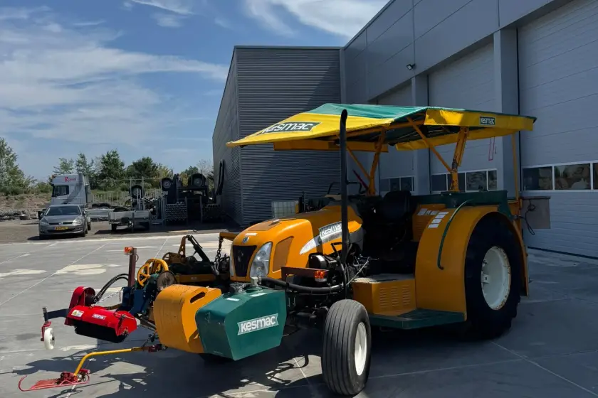 Gebruikte Kesmac 2150 - New Holland TN70A In zeer goede staat!