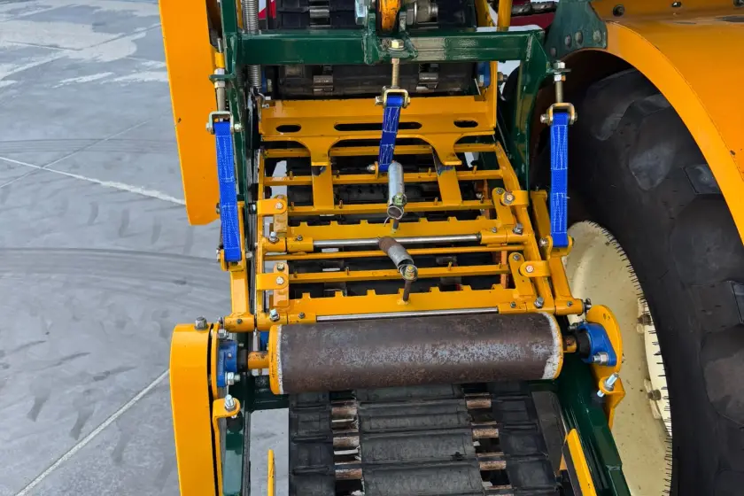 Gebruikte Kesmac 2150 - New Holland TN70A In zeer goede staat!