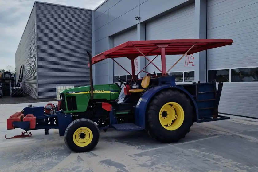 Gebrauchte „ Brouwer “ 1570 – John Deere 5225 (erhältlich bei lagerbestand )